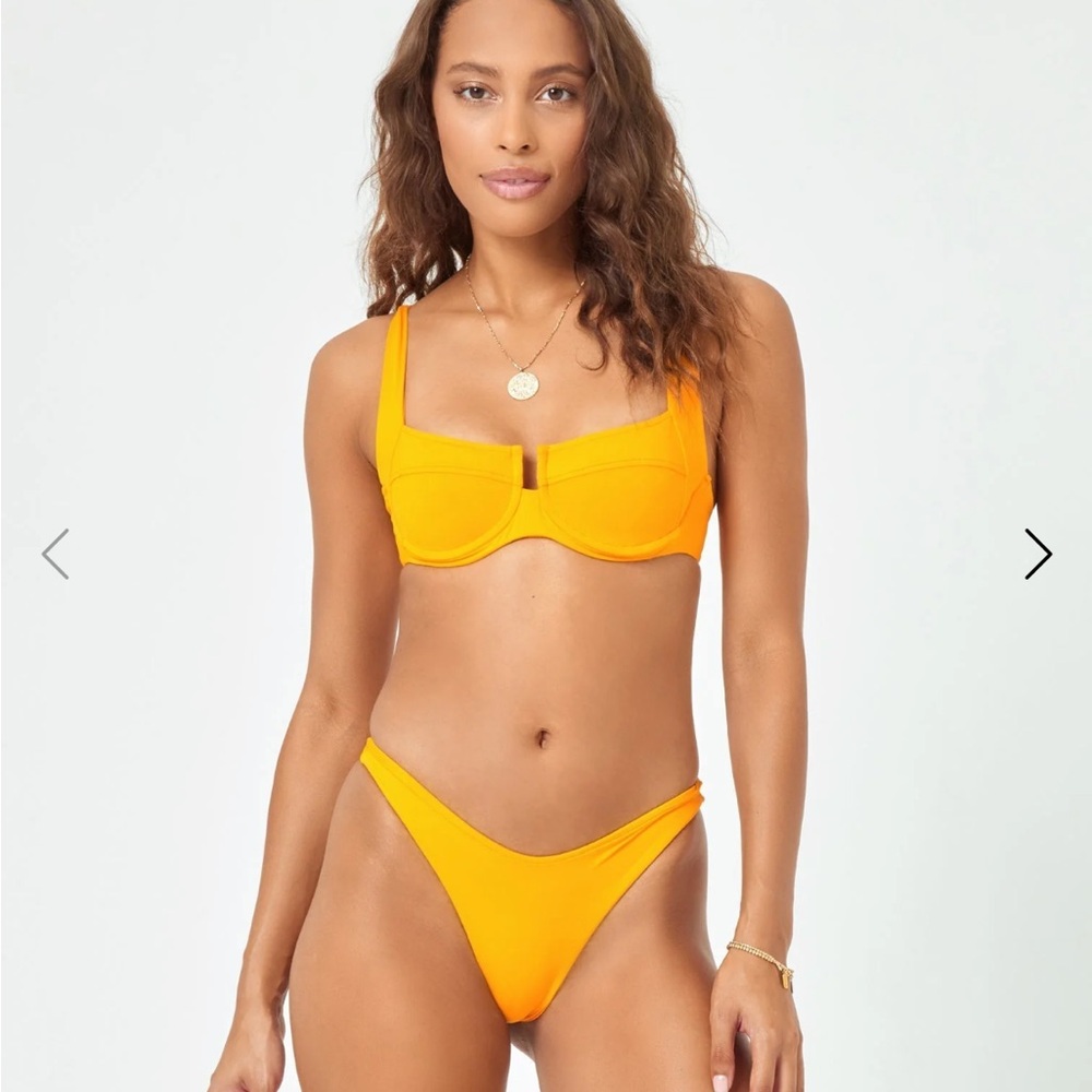 {l*space} camellia swimsuit top XS/camacho classic bottom S